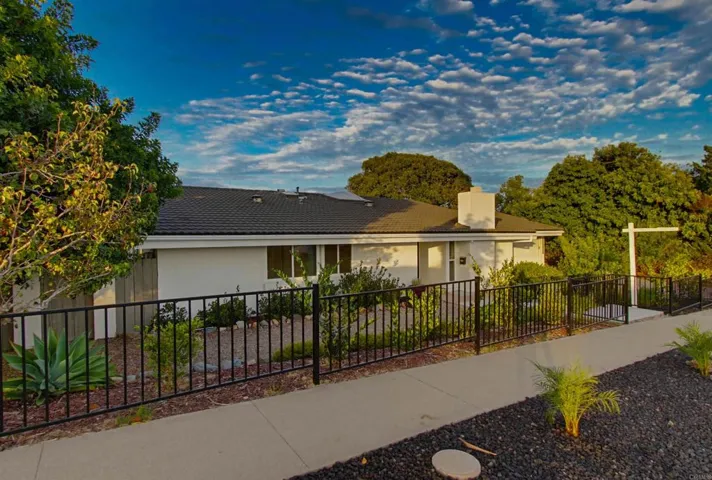 5605 Soledad, La Jolla, California 92037