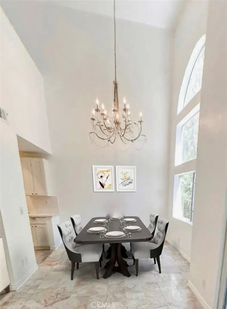 Virtually staged dining area