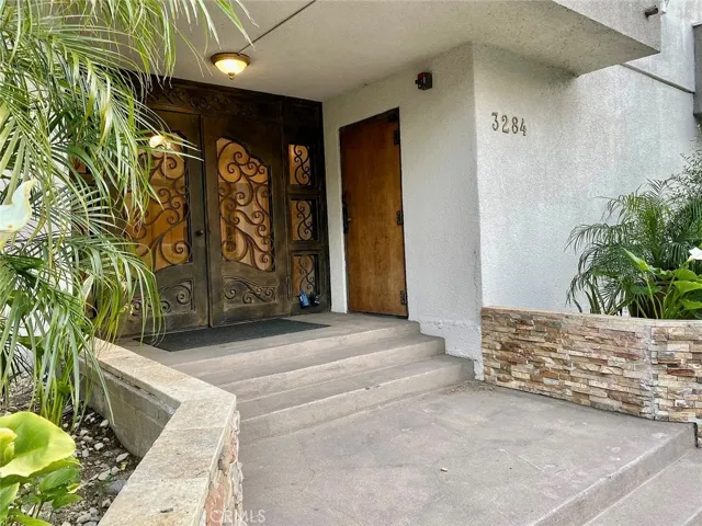Outdoor entrance w/ access directory