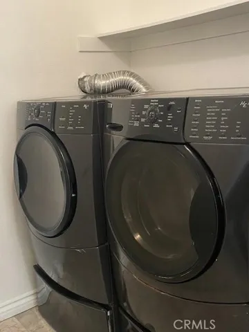 Kenmore Elite W/D just off kitchen