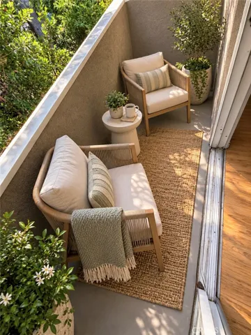 Virtually Staged - Imagine Morning Coffee answering emails here!