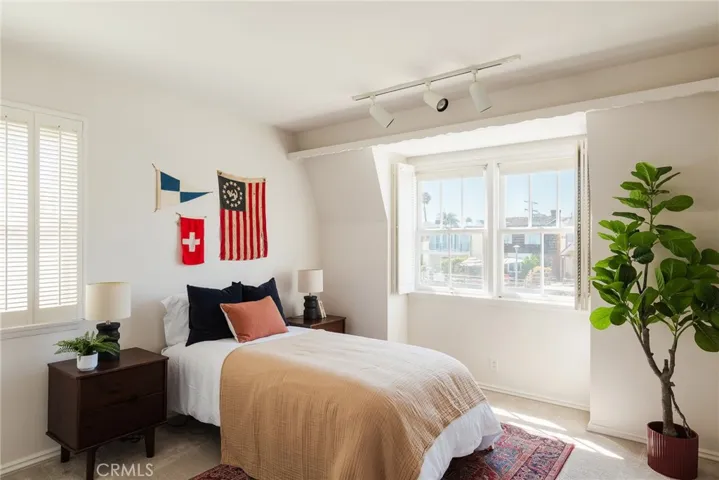 181 Rivo Alto Canal, Long Beach, California 90803