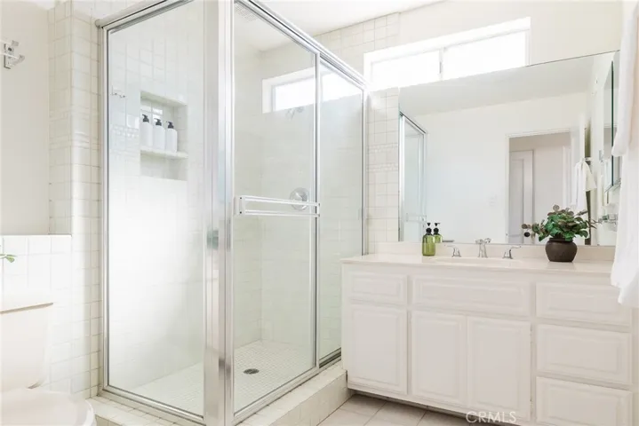 181 Rivo Alto Canal, Long Beach, California 90803