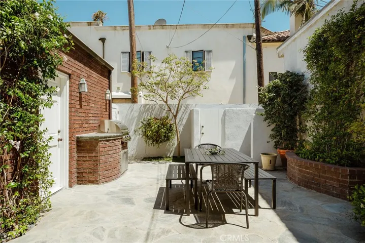 181 Rivo Alto Canal, Long Beach, California 90803