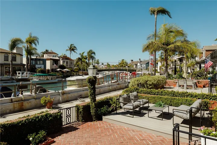 181 Rivo Alto Canal, Long Beach, California 90803