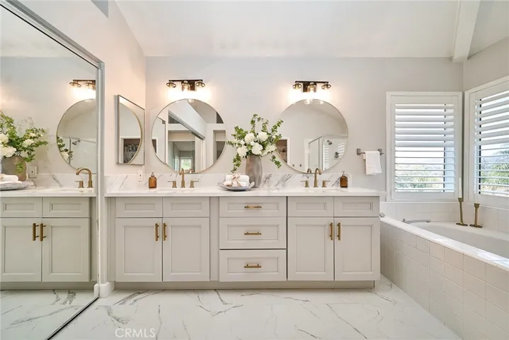 24535 Rue De Gauguin, Laguna Niguel, California 92677