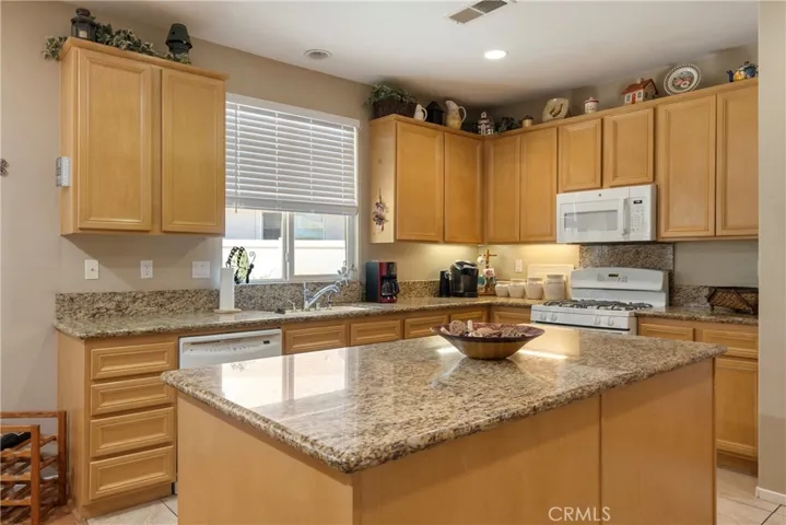 1555 Big Bend, Beaumont, California 92223