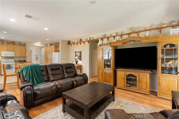 1555 Big Bend, Beaumont, California 92223