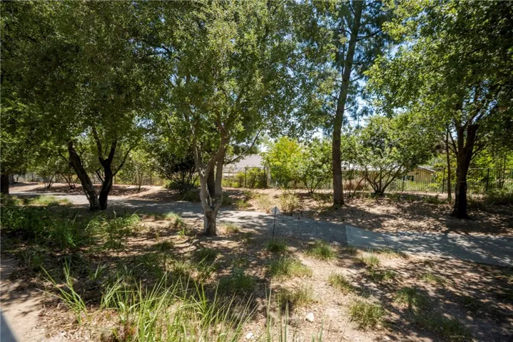 1555 Big Bend, Beaumont, California 92223