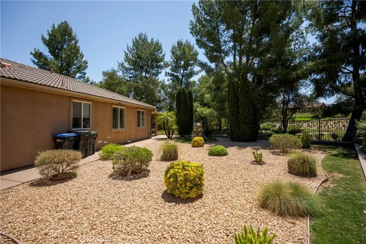 1555 Big Bend, Beaumont, California 92223