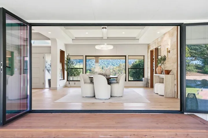 26201 Dori Lane, Los Altos Hills, California 94022