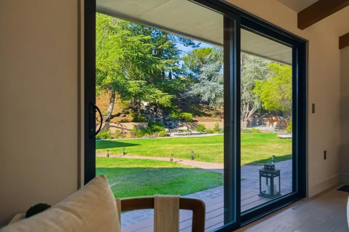 26201 Dori Lane, Los Altos Hills, California 94022