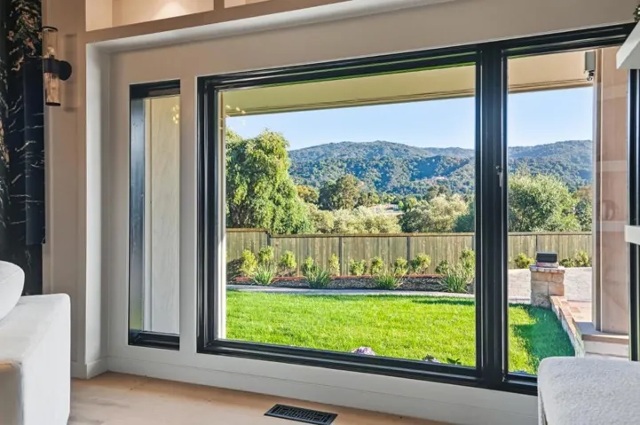 26201 Dori Lane, Los Altos Hills, California 94022