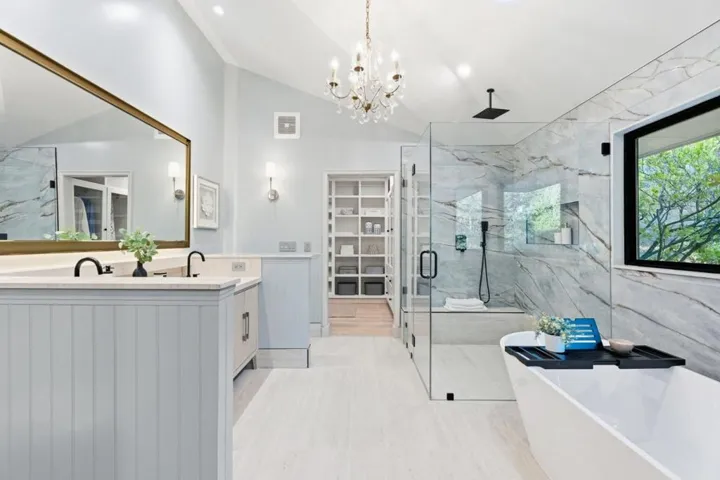 26201 Dori Lane, Los Altos Hills, California 94022
