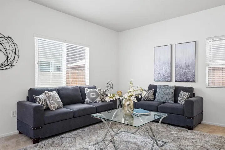 729 Lynnplace, El Cajon, California 92020
