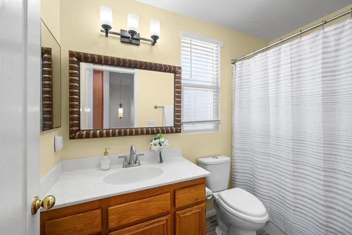 729 Lynnplace, El Cajon, California 92020