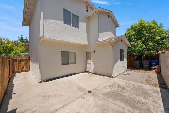 729 Lynnplace, El Cajon, California 92020