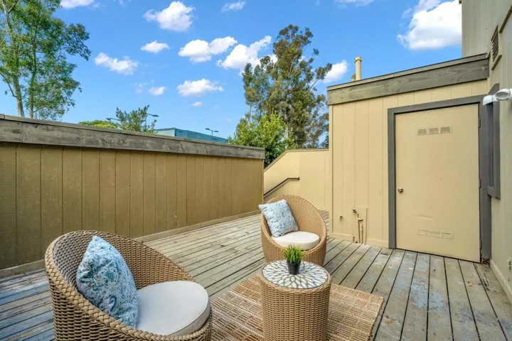 10523 Caminito Memosac, San Diego, California 92131