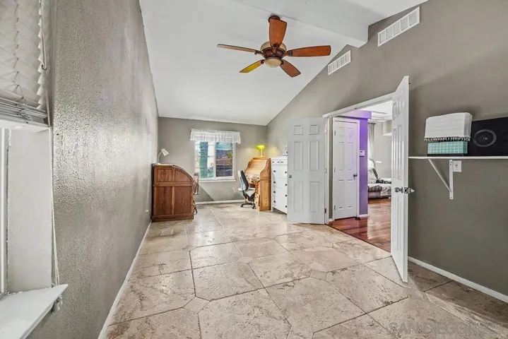 38748 Via Cantata, Temecula, California 92592