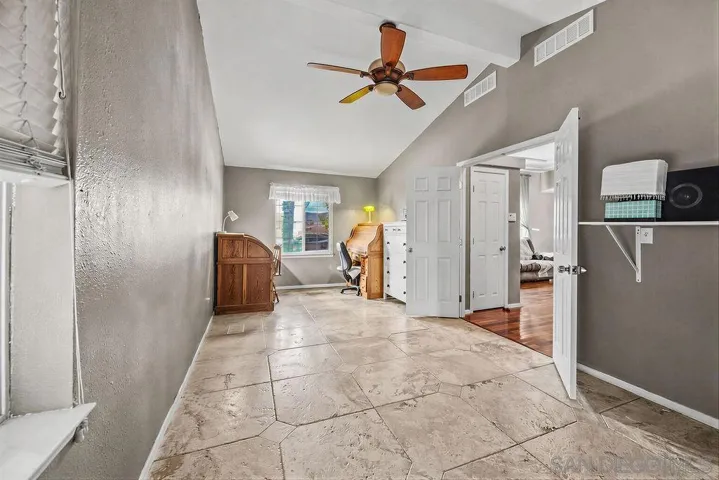 38748 Via Cantata, Temecula, California 92592