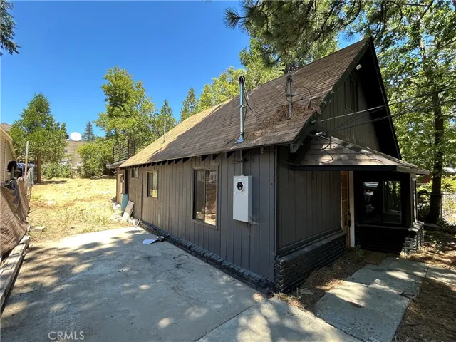 628 Friendly, Crestline, California 92325