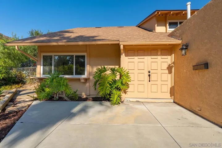15625 Paymogo, San Diego, California 92129