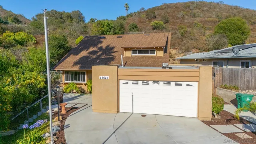15625 Paymogo, San Diego, California 92129