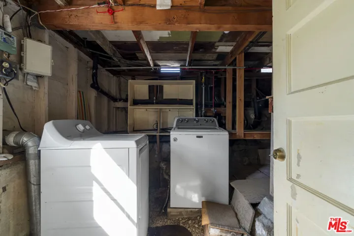 2024 Valentine Street, Los Angeles, California 90026