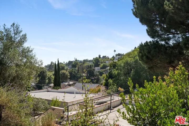 2024 Valentine Street, Los Angeles, California 90026