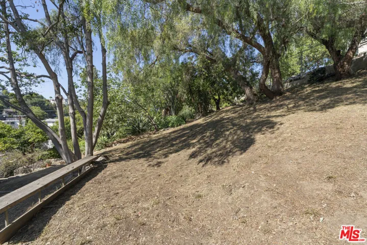 2024 Valentine Street, Los Angeles, California 90026