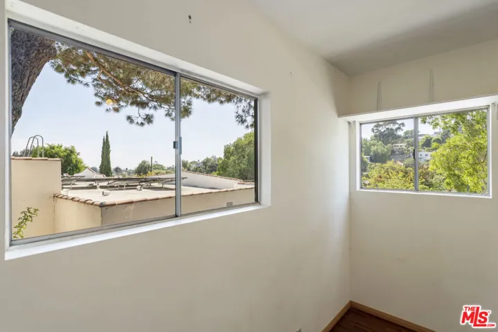 2024 Valentine Street, Los Angeles, California 90026