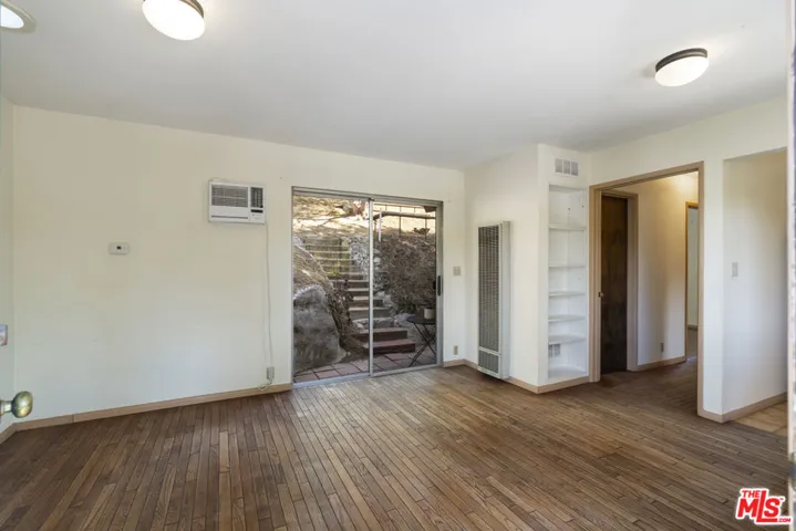 2024 Valentine Street, Los Angeles, California 90026