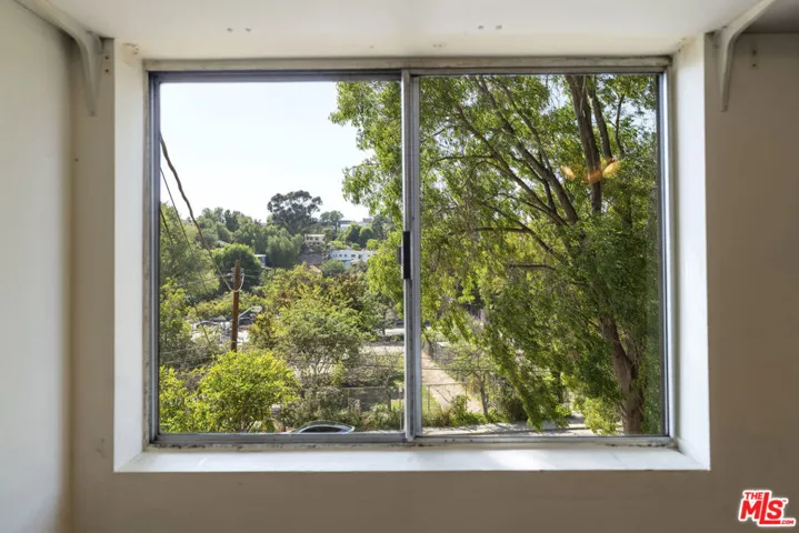 2024 Valentine Street, Los Angeles, California 90026