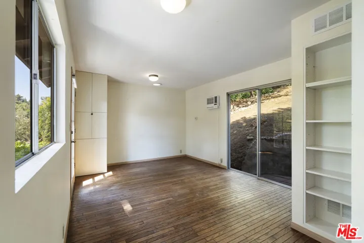 2024 Valentine Street, Los Angeles, California 90026