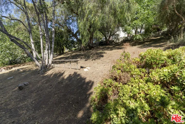 2024 Valentine Street, Los Angeles, California 90026