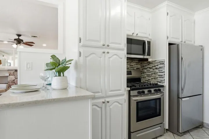 1301 Highland Drive, Hollister, California 95023