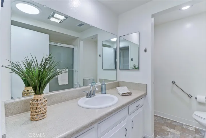 582 Avenida Majorca Q, Laguna Woods, California 92637