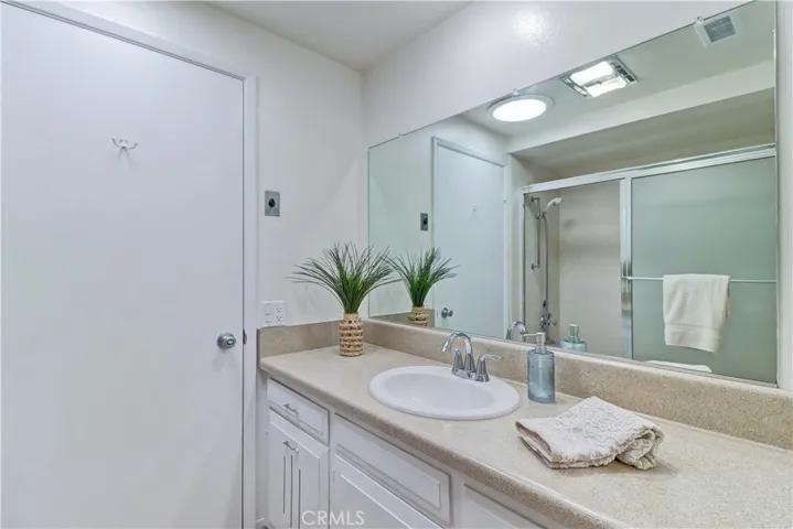 582 Avenida Majorca Q, Laguna Woods, California 92637