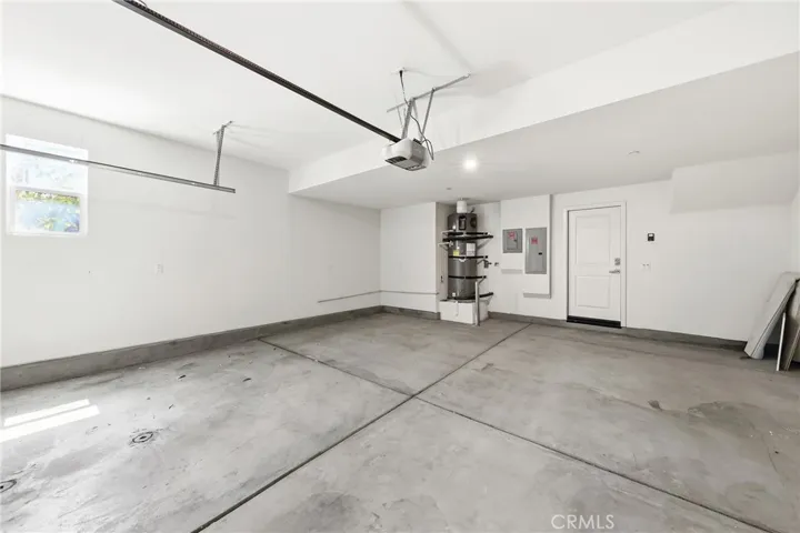122 Citysquare, Irvine, California 92614