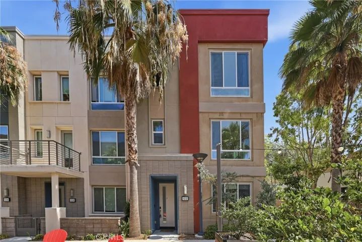 122 Citysquare, Irvine, California 92614