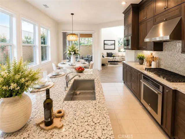 10 Torosa, Lake Forest, California 92630