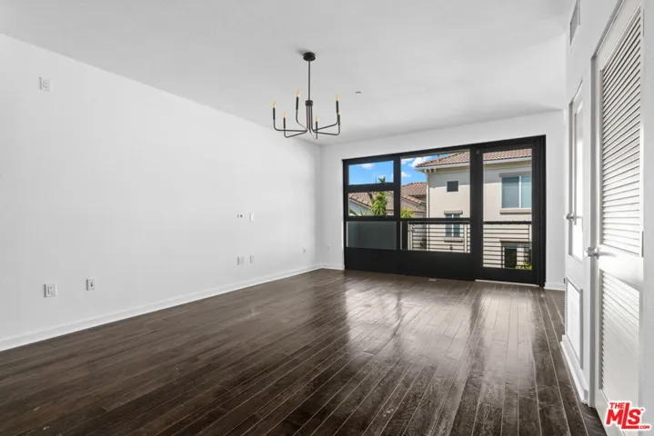 13045 Pacific 340, Los Angeles, California 90094