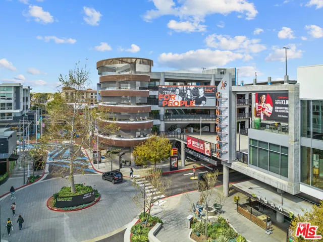 13045 Pacific 340, Los Angeles, California 90094