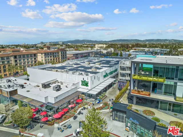 13045 Pacific 340, Los Angeles, California 90094