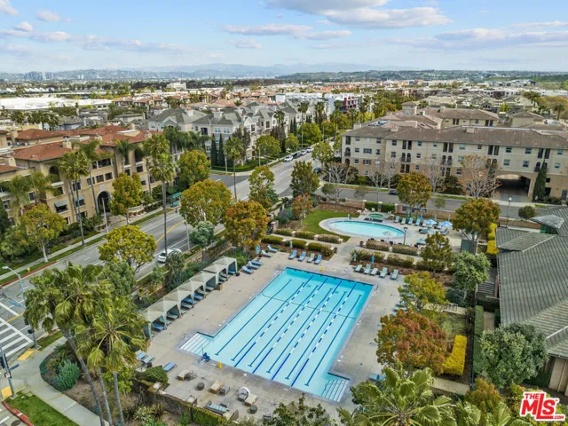 13045 Pacific 340, Los Angeles, California 90094
