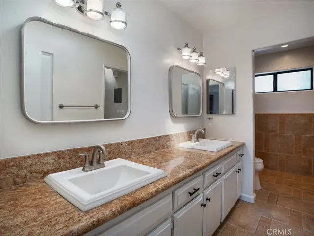 355 Pershing Drive B, Playa Del Rey, California 90293