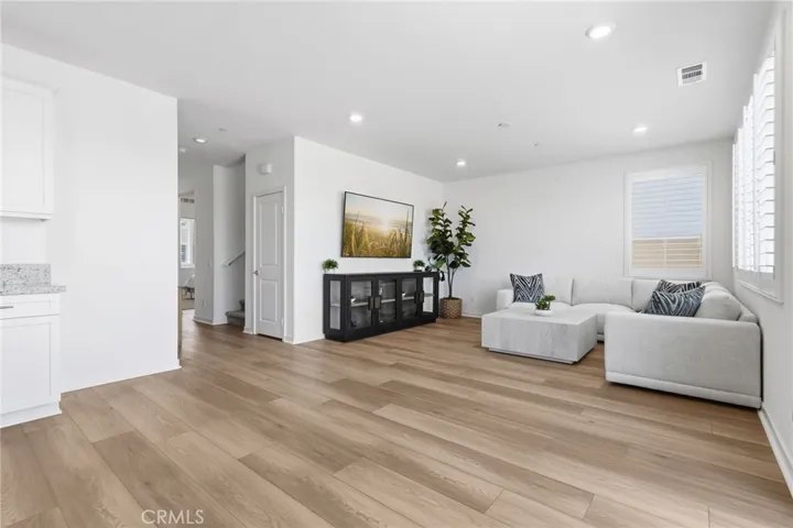 30266 Arroyo Springs Street, Murrieta, California 92563