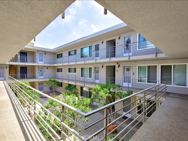2302 E 2nd Street 2b, Long Beach, California 90803