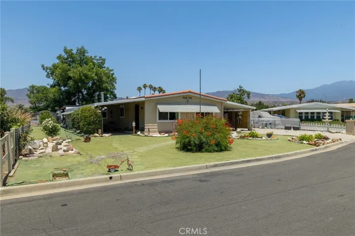 43452 Low, Hemet, California 92544