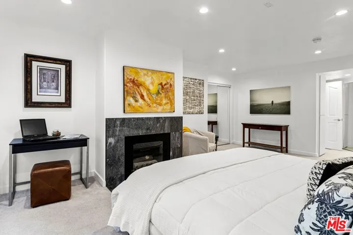 1160 Granville Avenue 108, Los Angeles, California 90049
